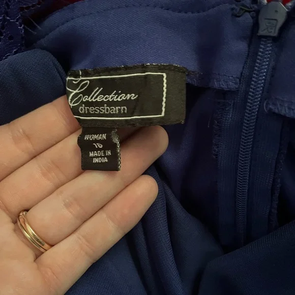 Dressbarn Navy Backless Lace Dress - Picture 4 of 4